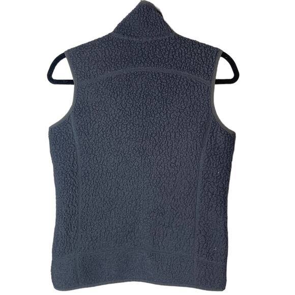 Patagonia Women’s Sz XS Retro Pile Vest / Style 22825 - Picture 7 of 7